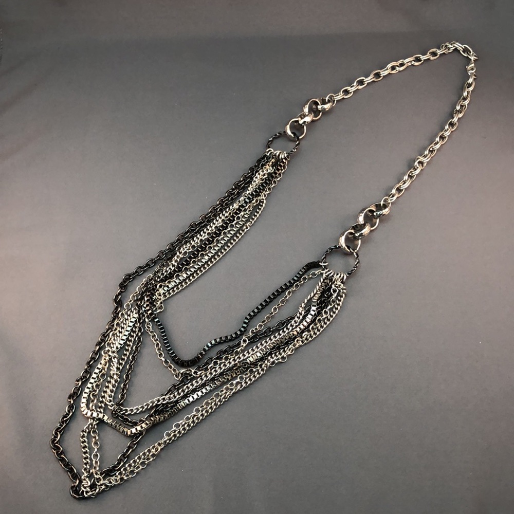 Chain Metal Necklace - Picture 3 of 13